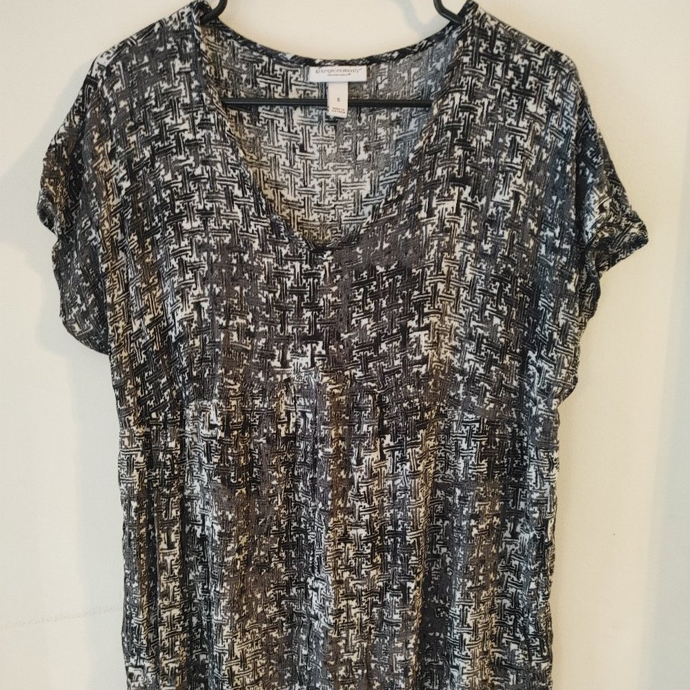 Liz Lange short Sleeve Shirt
